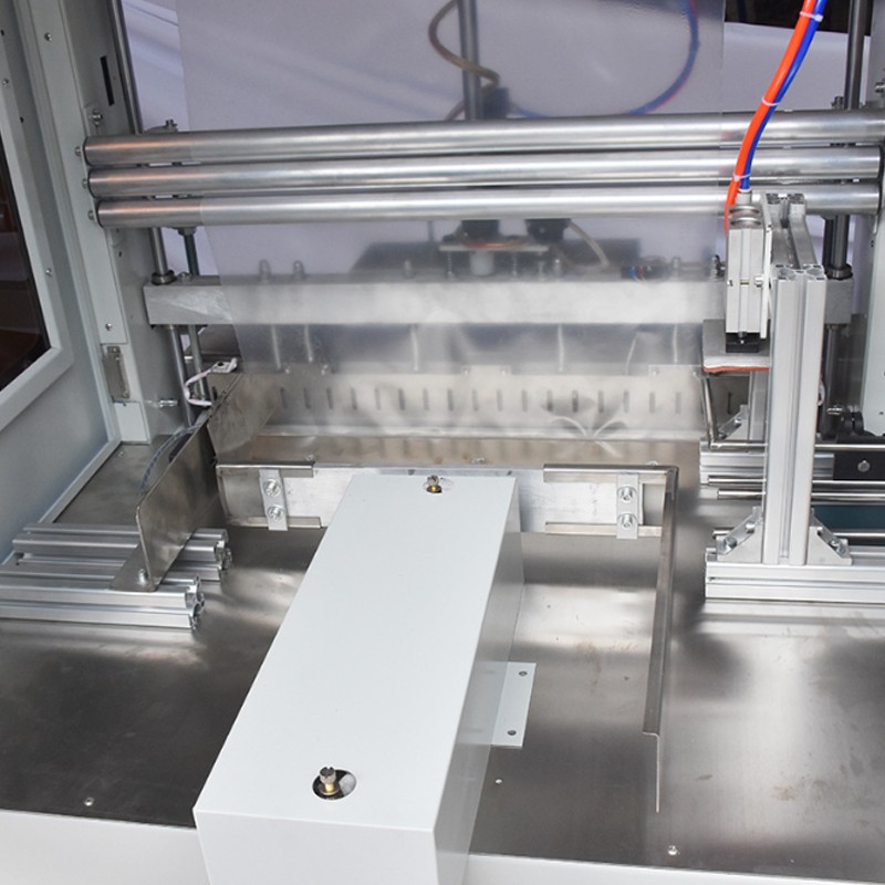 1734682168262105.jpg 博冠全自動(dòng)套膜機(jī)圖4.jpg